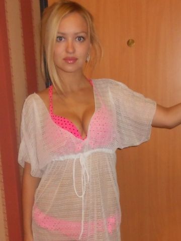 Проститутка Нелли, 24 года, г. Стальное